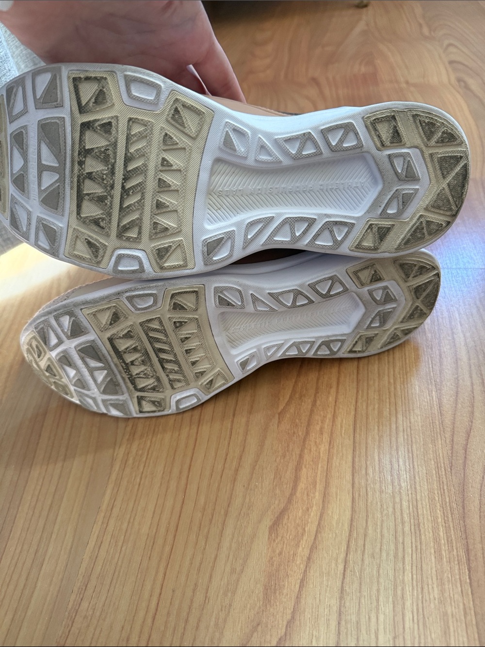 APL Women's TechLoom Bliss Knit Running Shoe - Picture 6 of 6